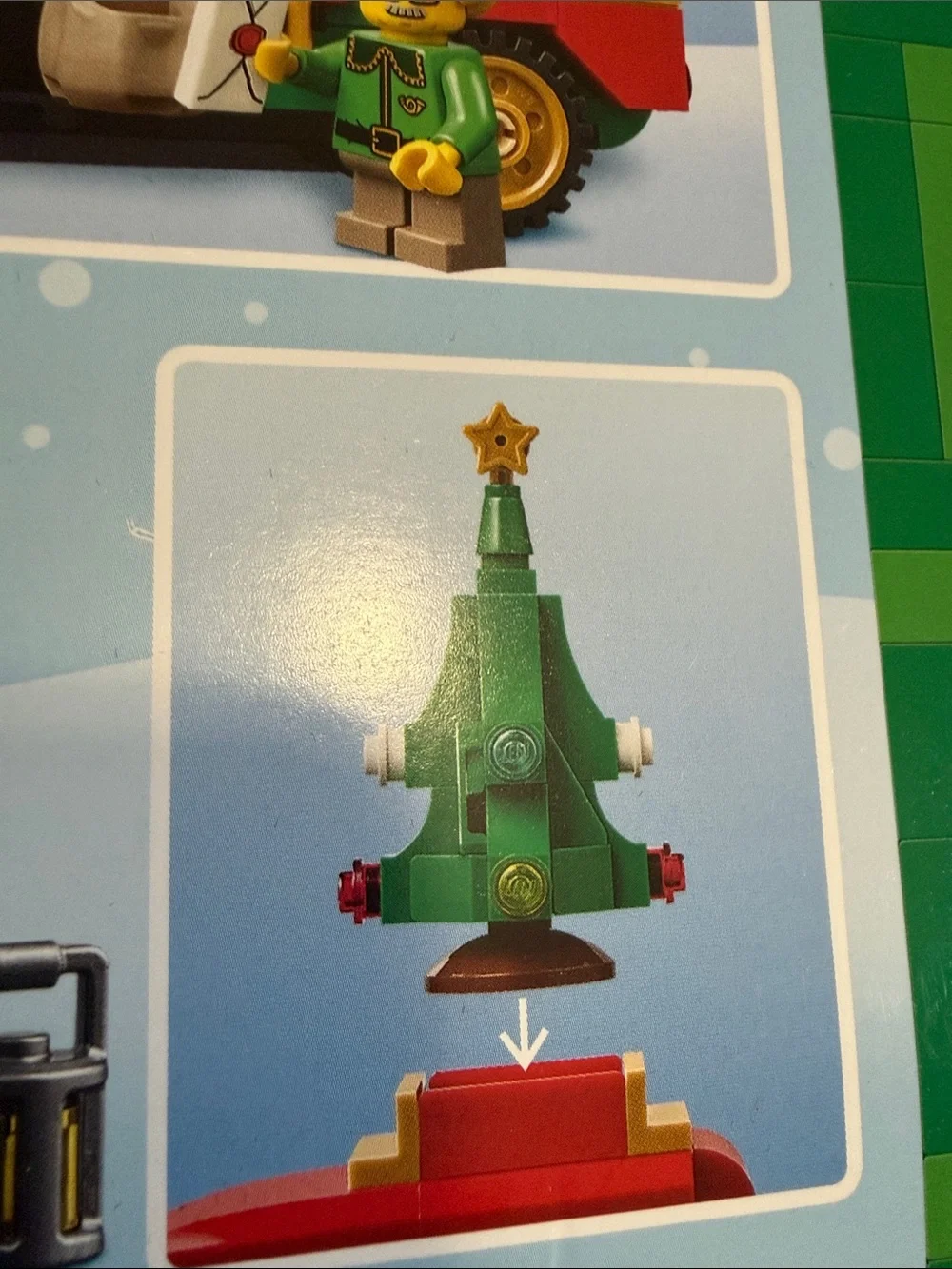 Lego Holiday Delivery Truck Set - Green, Red, Gold